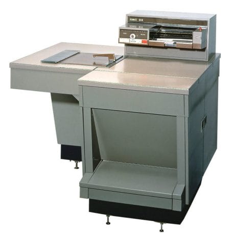 業界初の普通紙複写機「富士ゼロックス914」